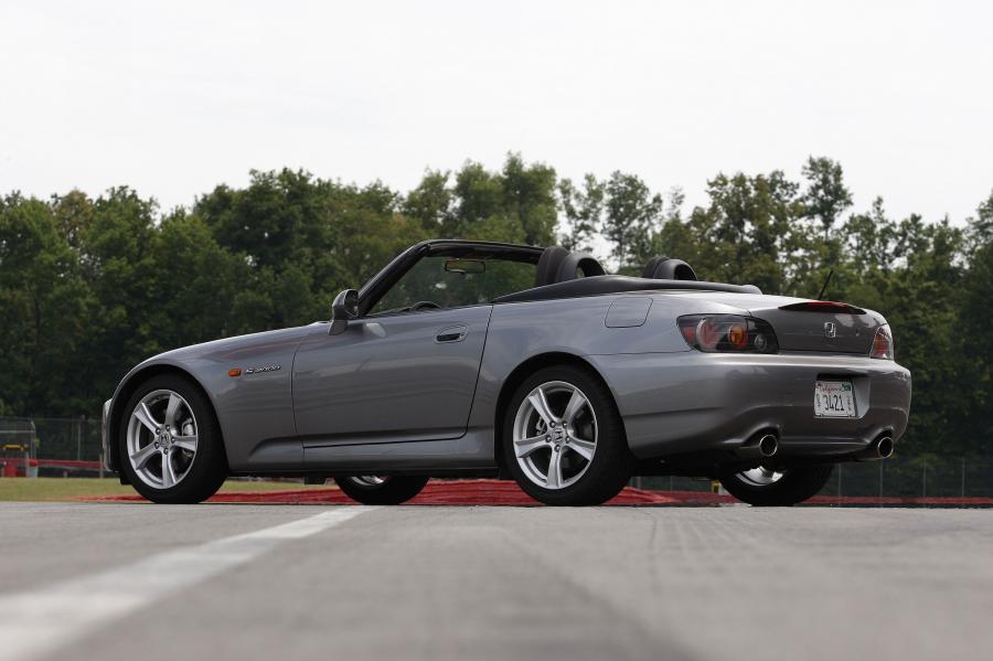  Honda S2000 2004 года  (фото 19 из 89)